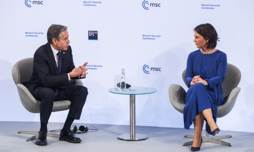 Njemačka šefica diplomacije spustila Putinu, Blinken upozorava: Rusi osmislili 'scenarij provokacija' da opravdaju napad