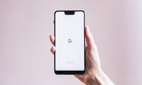 Android vas gleda! Ovo su načini na koje vas smartfon prati