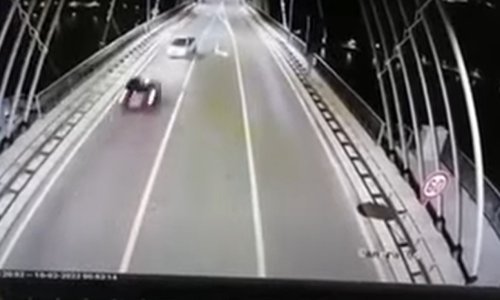 [VIDEO] Objavljena snimka stravičnog trostrukog sudara na mostu dr. Franja Tuđmana, samo pukom srećom nitko nije poginuo