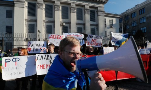 Rusija evakuira diplomate iz Ukrajine