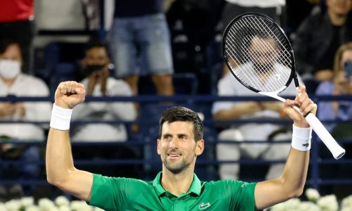 Raspoloženi Đoković novinaru: Skini tu masku, ajde brate...