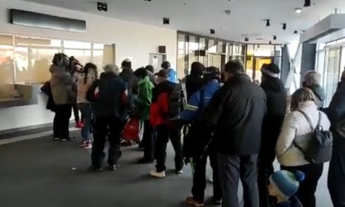 [FOTO/VIDEO] Već prvog dana rada velike gužve na Žičari Sljeme, građani pohrlili na Medvednicu