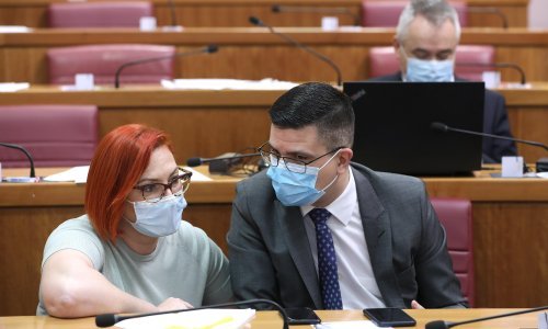 Saborska oporba: Pripremiti se za prihvat izbjeglica i osigurati humanitarnu pomoć