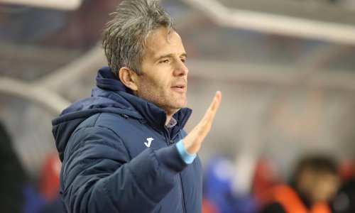Strateg Rijeke Goran Tomić 'bocnuo' je s pravom one koji previše pričaju: Nogomet je nepredvidiv, sve treba dokazati na terenu...