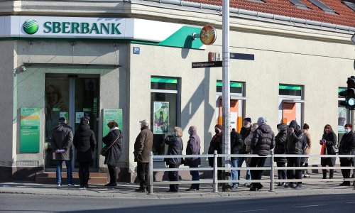 Kostićeva banka poručila: Preuzimanje Sberbanka u ovoj situaciji neizvedivo