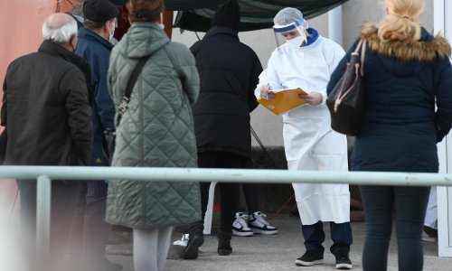 Ponovno zabilježeno više novozaraženih koronavirusom u odnosu na prošli tjedan, a preminulih je upola manje