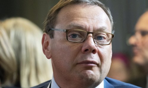 Ruski milijarder opovrgava 'jake veze' s Putinom, pokušat će osporiti sankcije EU-a