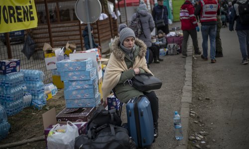 UN: Gotovo 875 tisuća ljudi izbjeglo iz Ukrajine, mnogi odlaze u Rusiju