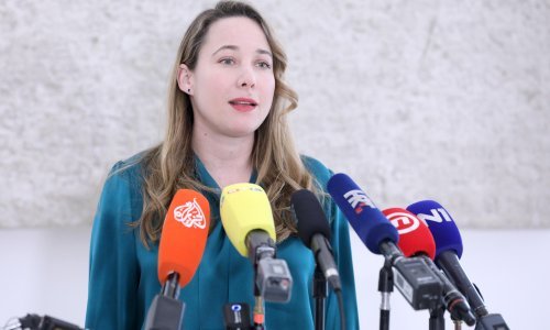 Saborska oporba: Rekonstrukcija Vlade odmah, a prijevremeni izbori čim se stvore uvjeti