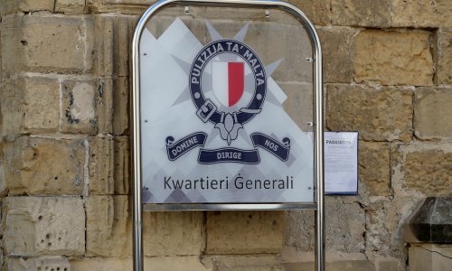 Malta ukida zlatnu putovnicu za Ruse i Bjeloruse