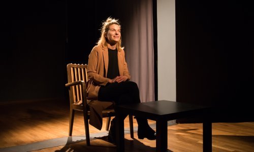 Hvaljena predstava 'Mala čuda' u izvedbi Sanje Milardović otvara Zagrebački festival monodrame