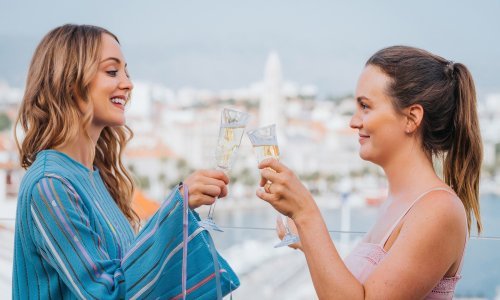 Pogledajte na kojim se lokacijama u Hrvatskoj snimao Netflixov film sa zvijezdom 'Tračerice'