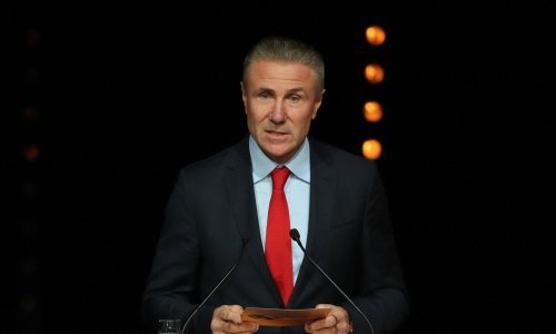 Ukrajinci su ga nekad obožavali, a sada se njegovo ime provlači kroz blato