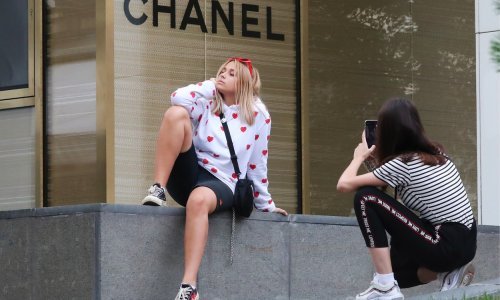 Nema više luksuza: LVMH, Kering, Hermès i Chanel zatvaraju dućane u Rusiji
