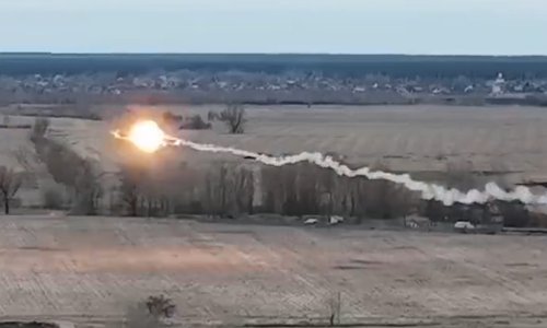 [VIDEO] Ukrajinci objavili snimku rušenja ruskog borbenog helikoptera: Započeli smo protunapad kod Harkiva!
