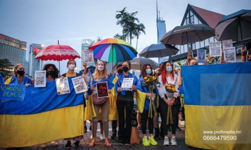 [FOTO] Tisuće prosvjednika u Parizu, Londonu, Rimu i Zürichu protiv ruske invazije