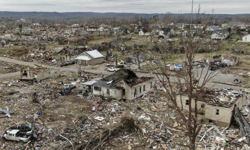 Iowu pogodio smrtonosni tornado, poginulo šest ljudi, velike štete