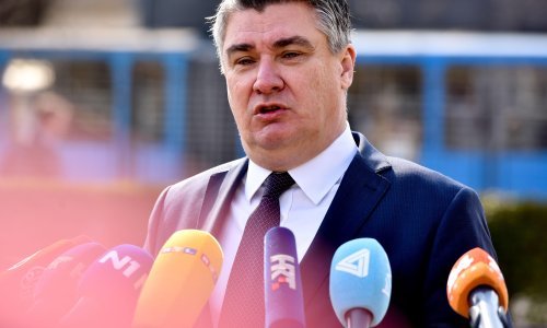 [VIDEO] Zoran Milanović novog ministra Paladina opisao kao 'političko mrtvorođenče', Dodiku neće uvoditi sankcije, a o NATO-u u Gruziji kaže: Tome ću se suprotstaviti!