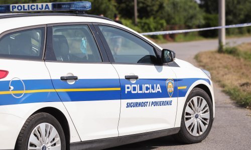 Stravična prometna nesreća kod Marčane, u direktnom sudaru poginula oba vozača