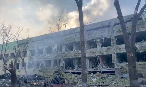 Papa Franjo i SAD osudili zločin bombardiranja bolnice u Mariupolju