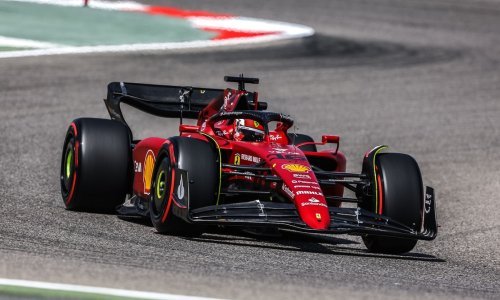 Ferrari pokorio konkurenciju u Bahrainu, Red Bull tužio Mercedes zbog kontroverzne promjene na bolidu