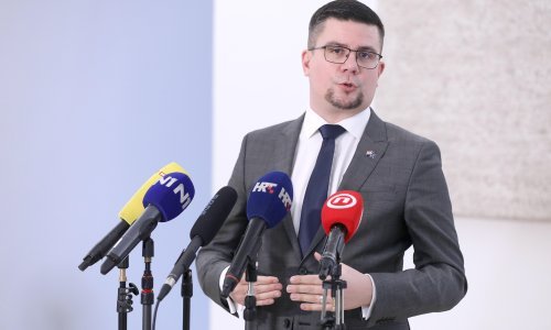 Hajduković poručio Plenkoviću: Zabranite izvoz žita