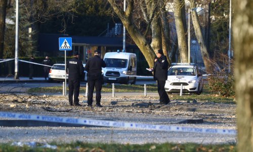 Studenti: Vidjeli smo crveno svjetlo na nebu; biciklist je u trenutku udarca pao na zemlju, počeo se gušiti