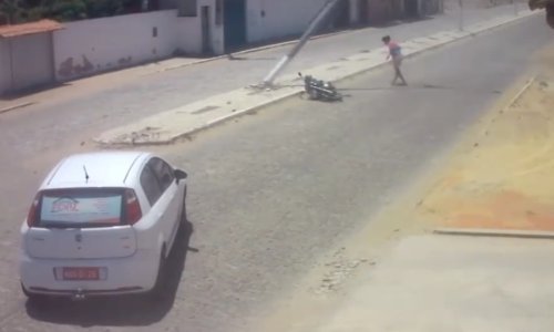 Čudo u Brazilu - sam sebi postao blizanac