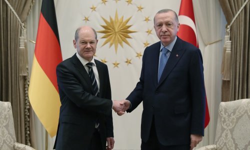 Scholz i Erdogan u Ankari za hitan prekid vatre u Ukrajini