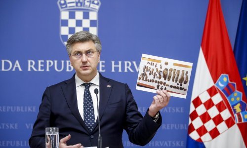 [VIDEO] Plenković demantirao Stoltenberga: Letjelica je bila naoružana
