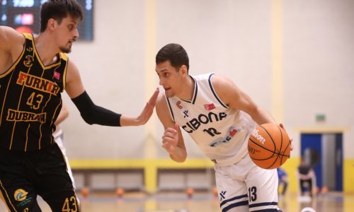 [FOTO] Uz Majcunićev savršeni šut Cibona u Vukovaru deklasirala Furnir. U Ligu za prvaka četiri kluba kreću s istim omjerom...