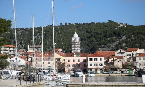 Trima jahtama u hrvatskim lukama zabranjeno isploviti