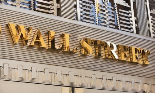 Wall Street i dalje snažno raste, popustili strahovi od bankrota Rusije
