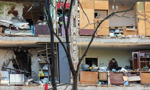 U raketnom napadu na Mikolajiv najmanje 40 poginulih, dramatičan apel šefa policije iz Mariupolja