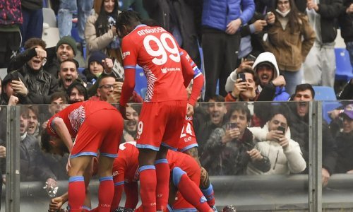 [FOTO] Nakon početnog šoka Napoli okrenuo Udinese i zadržao korak u borbi za Scudetto. Proslavio se Osimhen