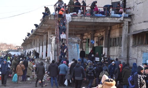 Teško humanitarno stanje u opkoljenim ukrajinskim gradovima, nastavljeni napadi