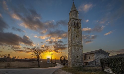Sve je manje crkvenih vjenčanja u Hrvatskoj; i u manjim sredinama sve više ih staje pred matičara