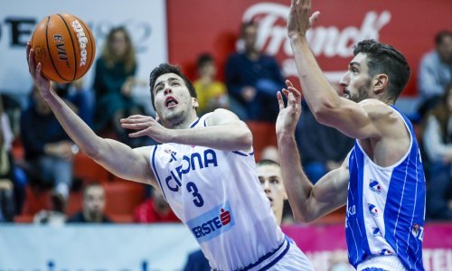 [VIDEO] Pogledajte nestvarnu tricu koju je bek Cibone zabio preko cijelog terena, ali ni to nije spasilo 'cibose' teškog poraza