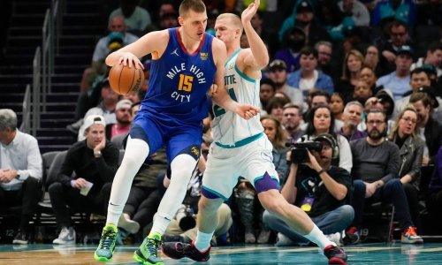 Nikola Jokić opet održao lekciju iz košarke i piše povijest; Memphis već osigurao doigravanje, a neki favoriti opasno vise