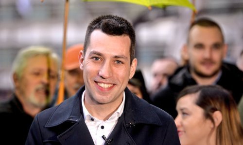 On je adut iz sjene srpske zeleno-lijeve oporbe. Za tportal govori o Beogradu na vodi, sličnostima s Možemo, NATO-u, Kosovu… i kako planiraju srušiti Vučića