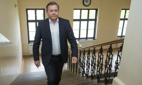 Ustavni sud ukinuo pravomoćnu presudu protiv Damira Vrbanovića