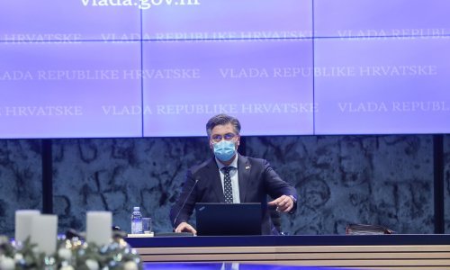 Premijer prelomio; ide se u rekonstrukciju Vlade, a ovim se imenima kalkulira