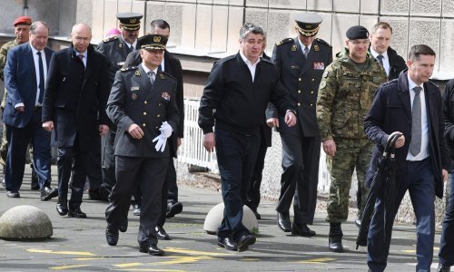 [VIDEO] Milanović: Ukrajina je napadnuta od Rusije i ima našu solidarnost, ali glavna zadaća HV-a je obrana hrvatskih granica