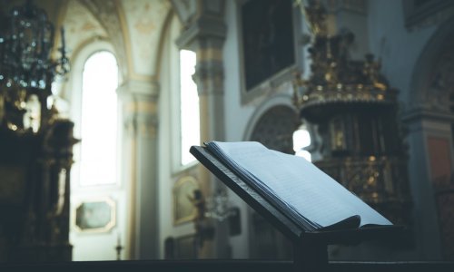 Crkva diže cijene usluga: Vjenčanja i sprovodi znatno poskupljuju