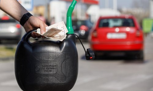 Slovenija produžila snižene trošarine na gorivo