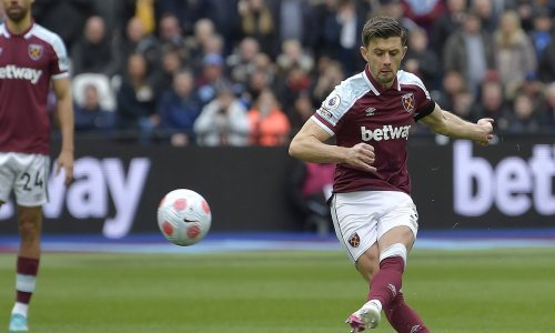 Pogledajte golčinu Vlašićevog suigrača u susretu West Hama i Evertona, hrvatski napadač sve je gledao s klupe