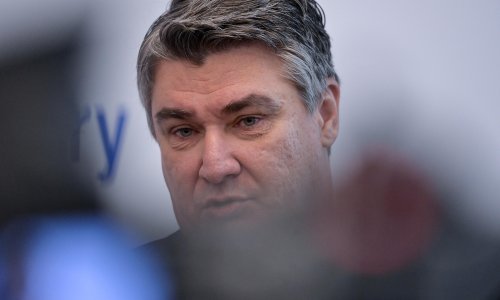 [VIDEO] Milanović o padu letjelice u Zagrebu: Plenković je od ovog slučaja napravio seosku predstavu; Odgovorio mu Medved