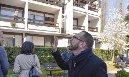 [FOTO] Topli doček za Tomaševića u Domu za starije osobe: 'Nema potrebe da sve stare i nemoćne smještamo u ustanove'