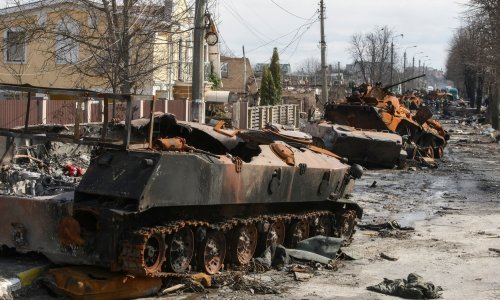 Slovenija smanjuje broj ruskih diplomata, prosvjeduje zbog pokolja u Buči