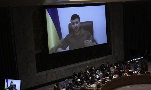 Zelenski UN-u pustio video osakaćenih trupala u Buči: Rusija želi pretvoriti Ukrajinu u tihe robove